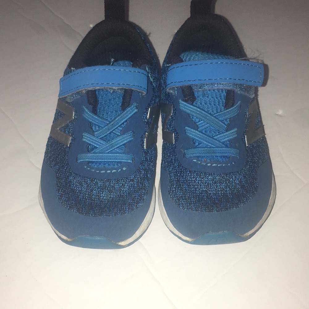 Infant sneakers - Picture 2 of 3